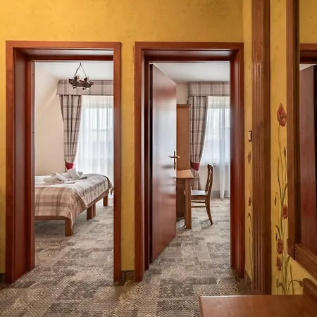 Hotel Helan Family & 3*
